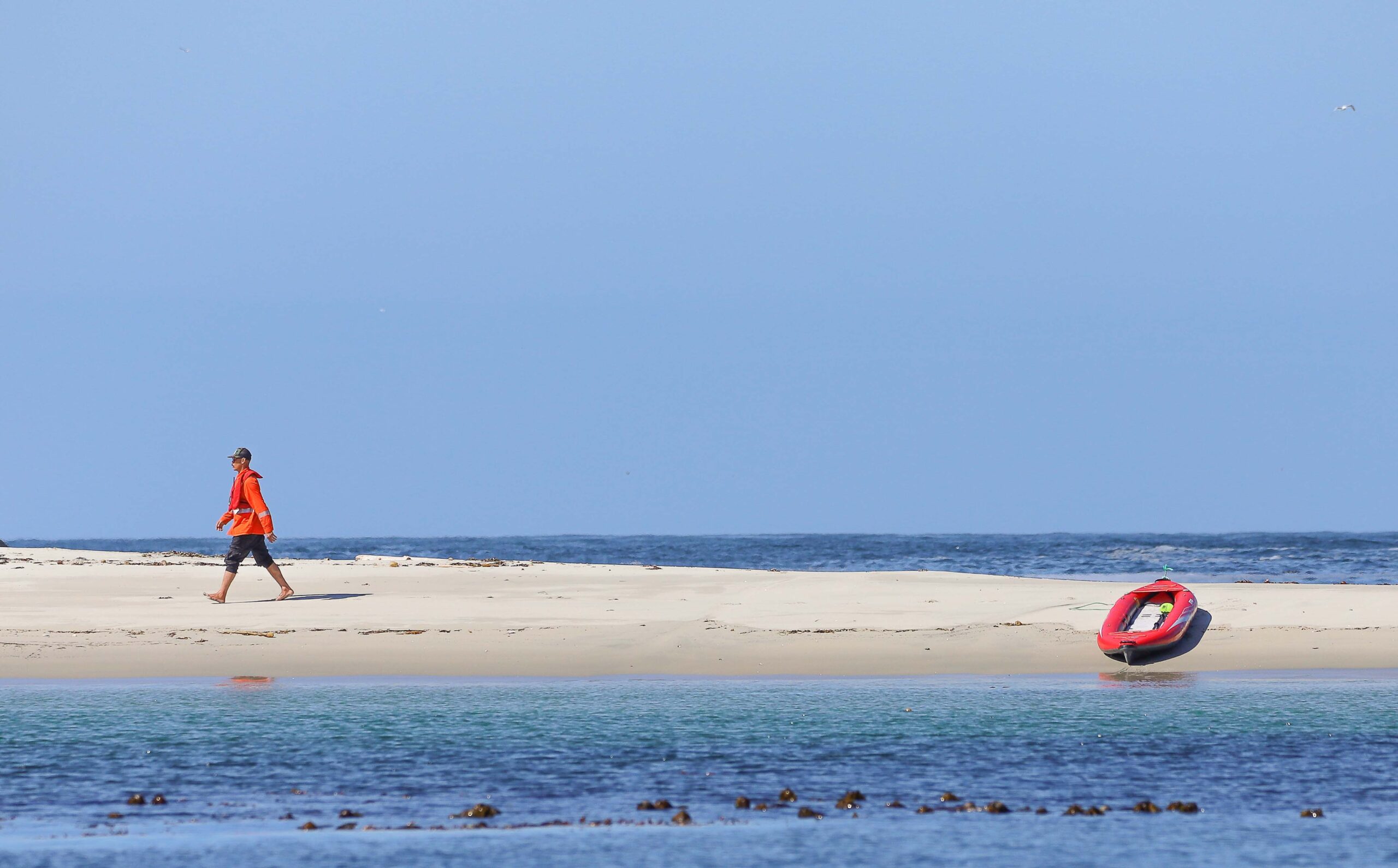 Mara Kayak North Beach Calvert Island